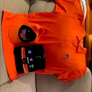 Aruban shirt, hat and scarf